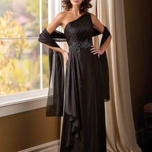 Jade Couture by Jasmine Gown Bride Mother Black Beaded K178006 Size US 2 NWT